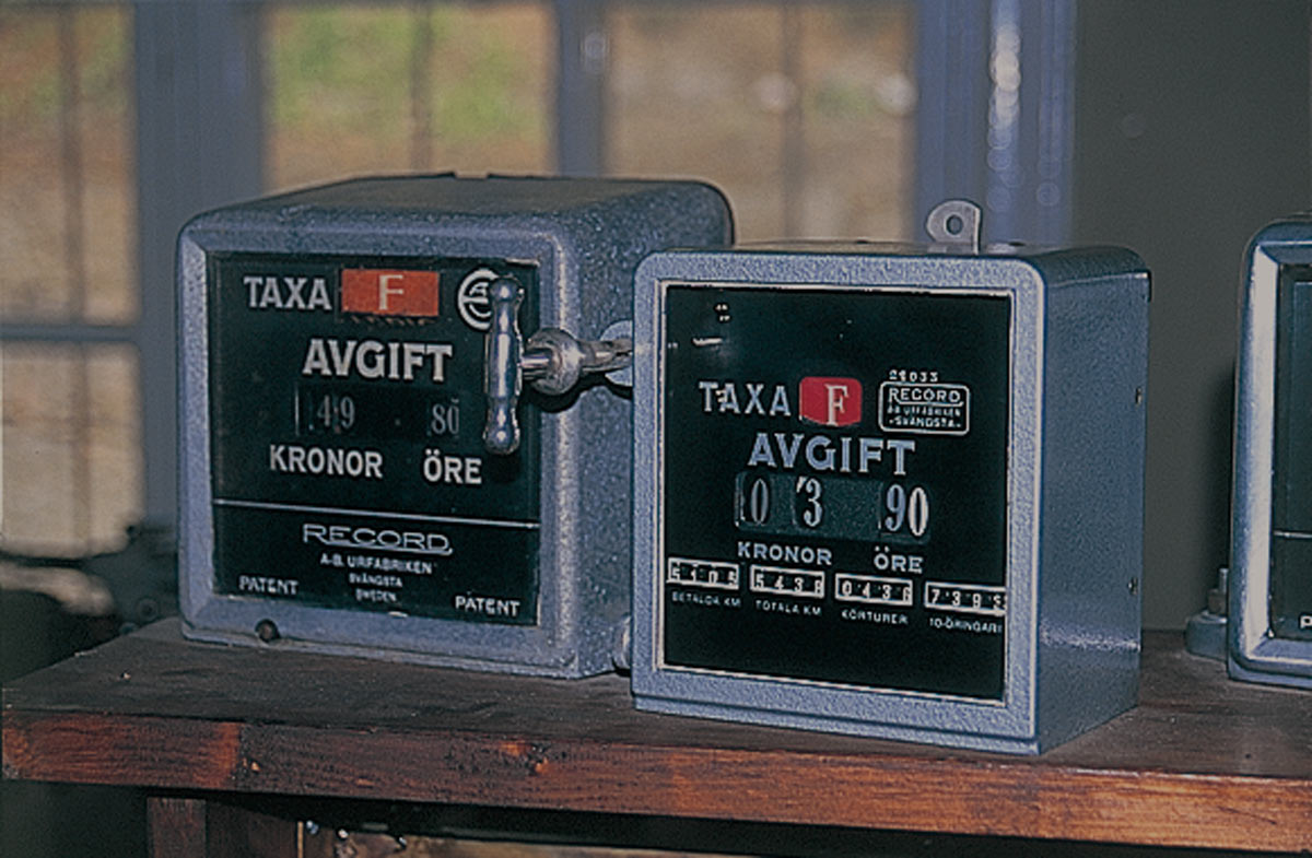 abu100th-history-taxi_meter